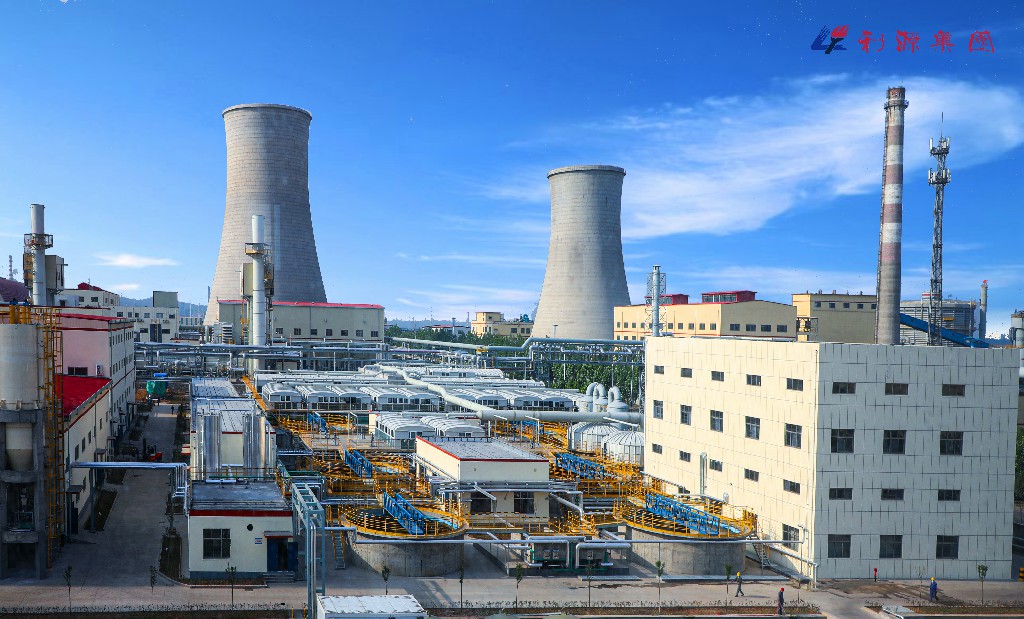 河南利源集團廠區一角（記者 李雪 攝）